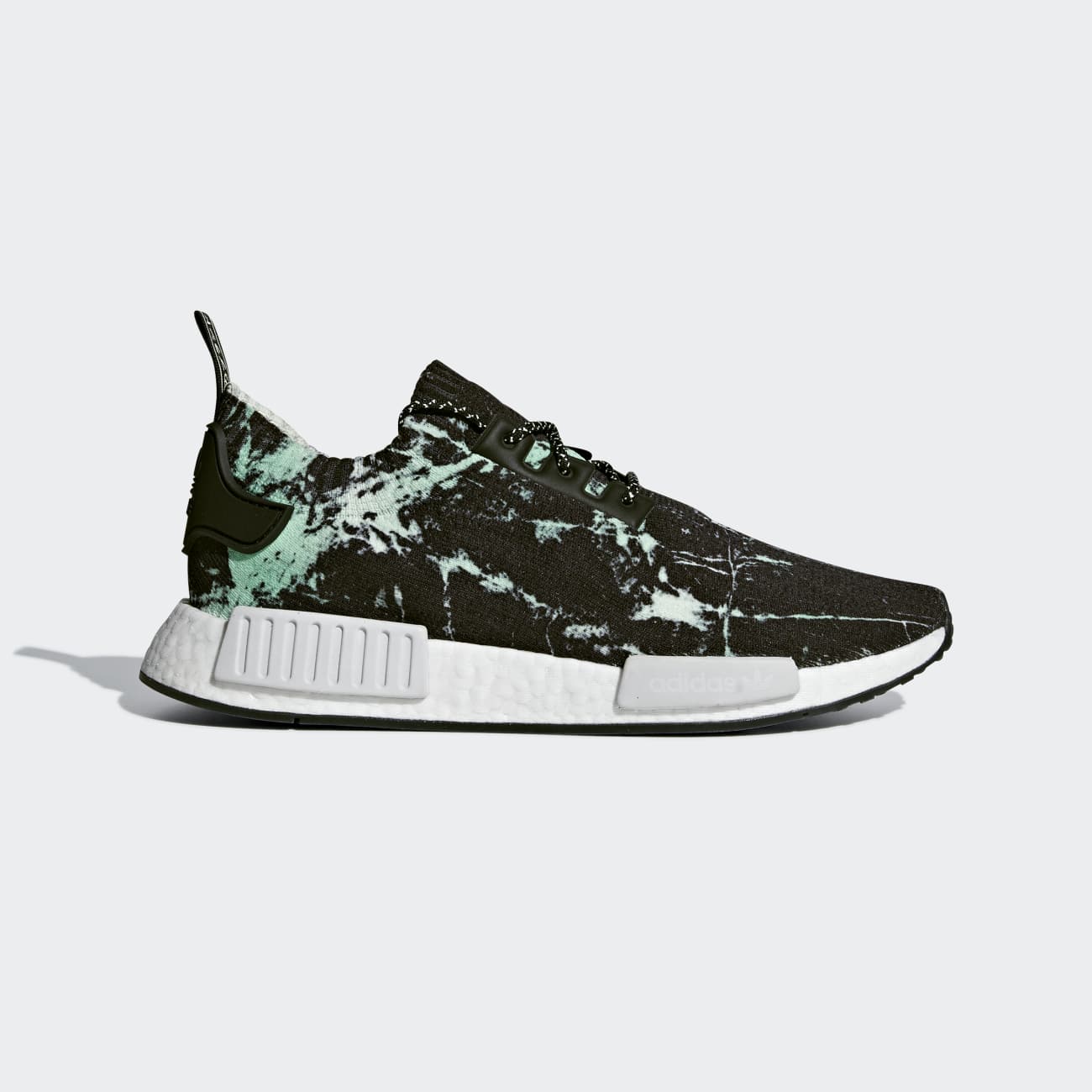 Adidas NMD_R1 Primeknit Férfi Originals Cipő - Fekete [D83079]